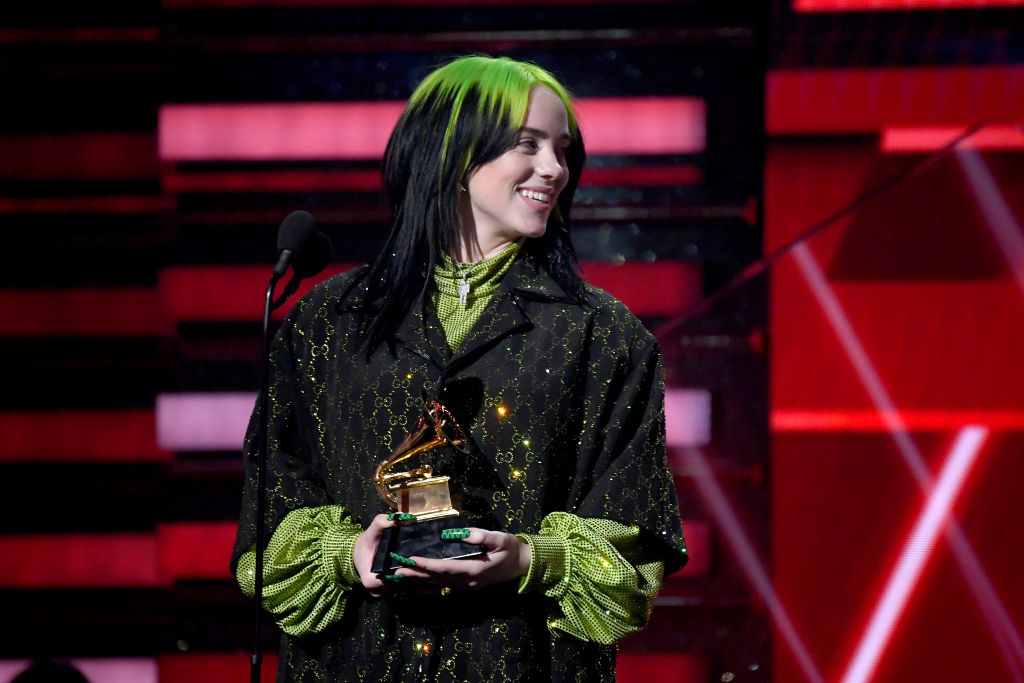PigsAndPlans's tweet image. Record of the Year.
Song of the Year.
Best New Artist.
Album of the Year.
@billieeilish is the youngest person to sweep all four major #GRAMMYs categories.