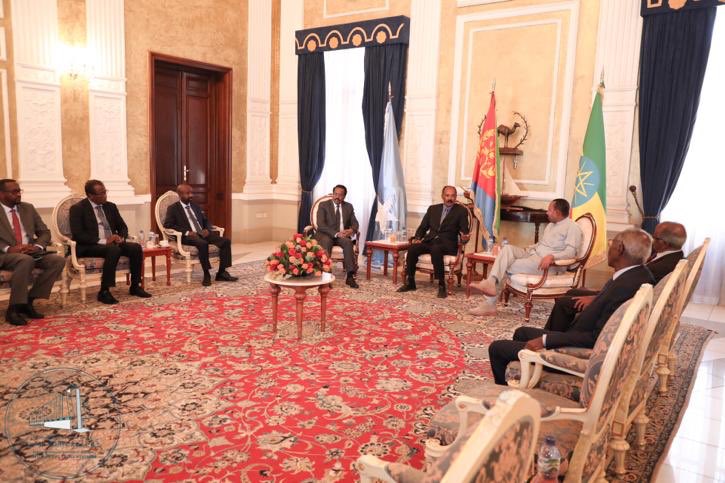 PMEthiopia's tweet photo. PM @AbiyAhmedAli is currently holding talks with President Isais Afwerki and President Mohammed Abdullahi on key issues related to their respective countries and developments in the Horn region.

#PMOEthiopia https://t.co/DzzzgLgWLa