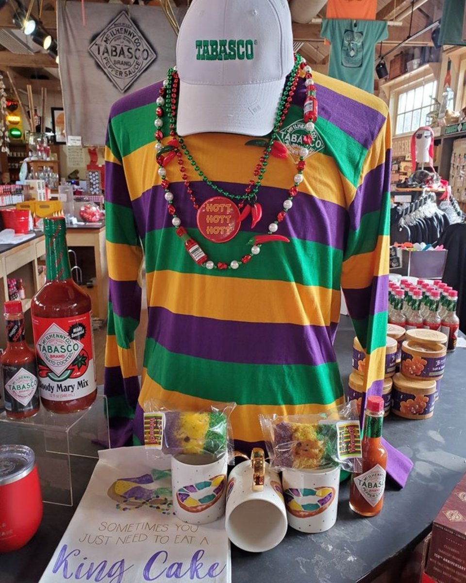 A_Island's tweet photo. It's never too early to stock up on TABASCO Mardi Gras gear!

#TABASCO #TABASCOSauce #TABASCOCountryStore  #AveryIsland #Foodie #FeedYourSoul #OnlyInLouisiana #Flavor #OnlyinLouisiana #MardiGras #TABASCOGear https://t.co/iyvAJg9FqJ