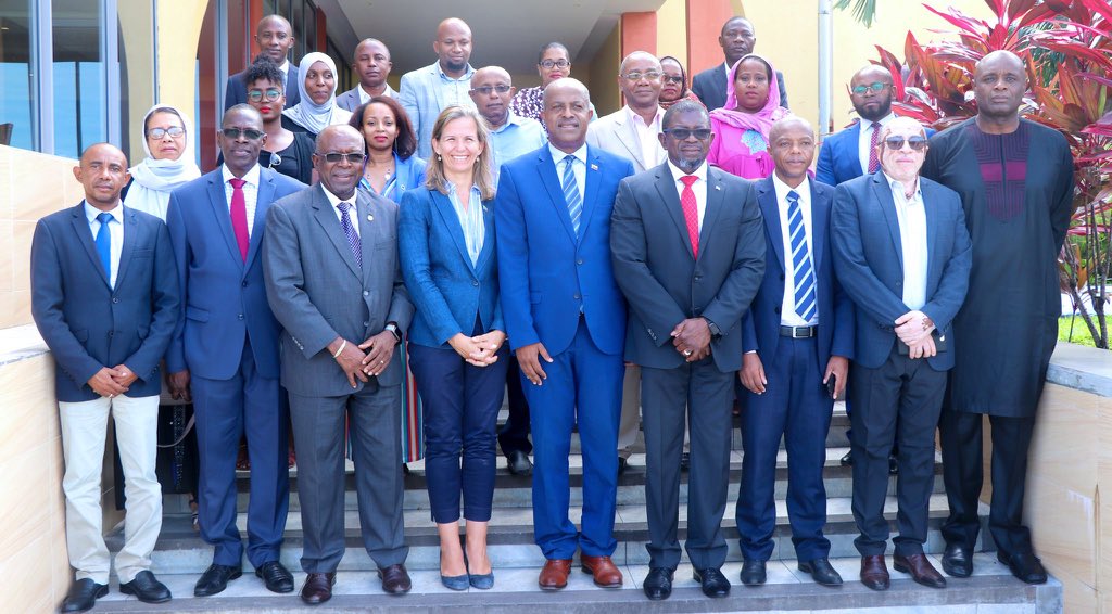 mznaab's tweet image. @gouvkm &amp;amp; @One_UN_Comoros hold third steering committee meeting of the #CooperationFramework (2015-2021)-highlighted 2019 achievements and agreed to strengthen collaboration in support of Agenda 2030 and #ComoresEmergent vision #DecadeOfAction #UN75  #SDGs
youtu.be/YESsCedFnrI