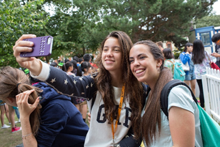 EmbassySummer's tweet photo. Join us and make new friends while learning some English this summer in Oxford!
https://t.co/K5gMUObJE0 
#embassysummer #summercamp #summerschool #learnenglishabroad #studyinuk https://t.co/p8zwIrWYTL