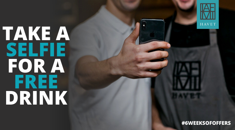 havetrestaurant's tweet photo. It's selfie time! 🤳 Our waiters love a pic, so get one with them, post it on social and tag us for a FREE glass of wine or beer! 🍻🍷 #6WeeksOfOffers 

**Offer ends 2nd Feb &amp; applies to small glasses only. https://t.co/ptxvi1m7aE