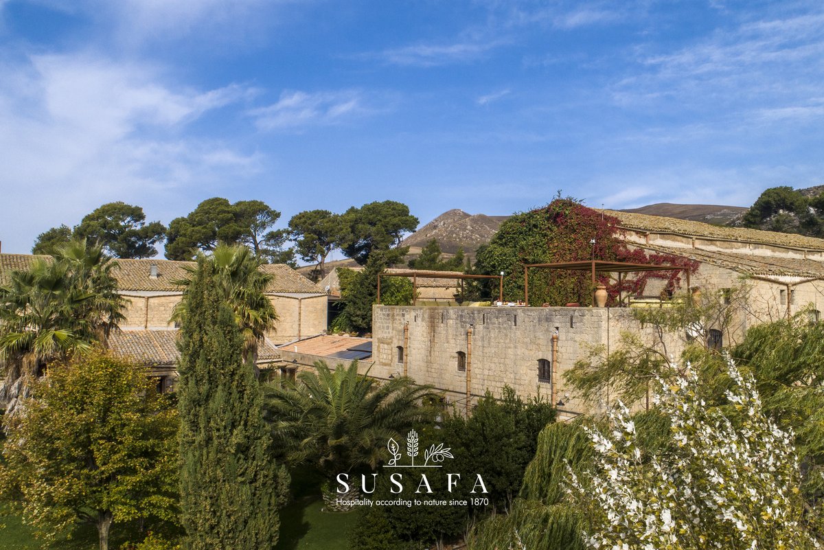 SusafaIT's tweet photo. A single image to describe all the beauty of our beloved Sicily.

#Sicily #history #beautiful #land https://t.co/Rza4U9tsMY
