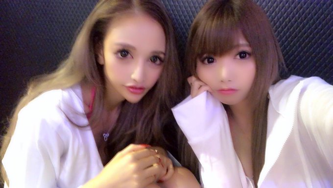 あいかりんとせりの🐱🐶 https://t.co/O9k0K4bgQp<a href="/tag/%E3%81%84%E3%81%84%E6%B3%A2%E3%82%B7%E3%83%A7%E3%82%B3%E3%83%A9"class="tags"><span>#いい波ショコラ</span></a>