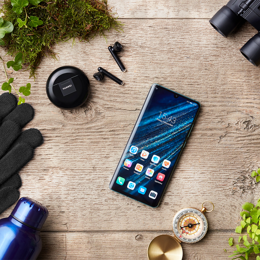 HuaweiMobileUK's tweet photo. Would you rather spend time in the outdoors than sweat it out in the gym? That makes you a Rewilder.

Discover more about #GoMICRO wellness and which tribe works best for you: https://t.co/8zHHVG32U3 https://t.co/lOxOrgwNGY