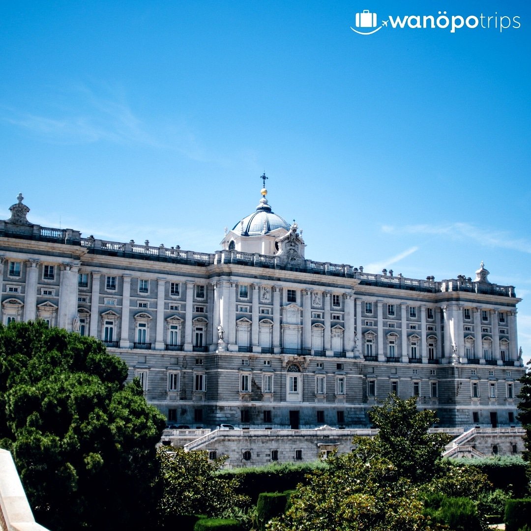 WanopoTrips's tweet photo. Escapada de fin de semana: Viaje de 3 noches y 4 días. Incluye: hospedaje en hab. doble, un tour por el centro de #Madrid y la entrada al #palacioReal. Precio por persona desde 139 €, sin hospedaje 44 €.
Comunícate ya con Wanöpo Trips para organizar tu viaje personalizado. https://t.co/z4BgJ7pL99