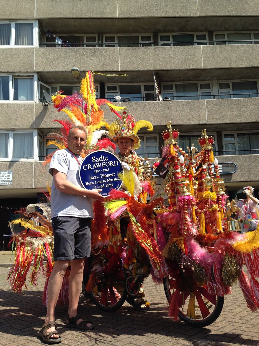 summerstown182's tweet photo. @bondwimbledon So sad to see you go James, you’re following #FirstLadySadie to the Land of Plenty, they’re going to love you & we look forward to your Tinseltown tweets - thanks for your support & brightening up many a dull day in SW17 x https://t.co/2i6n23swLO