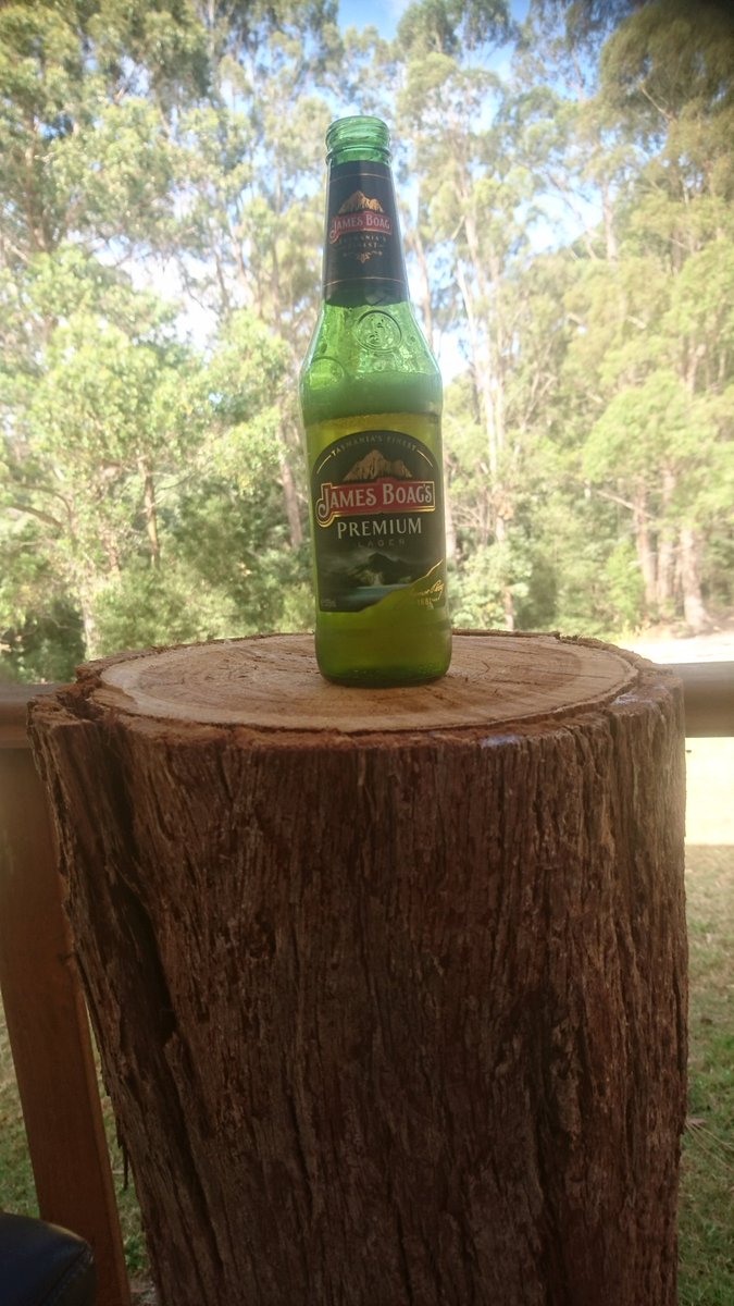 tassieluke's tweet photo. The beer of kings #boags https://t.co/vhprTsAnxm