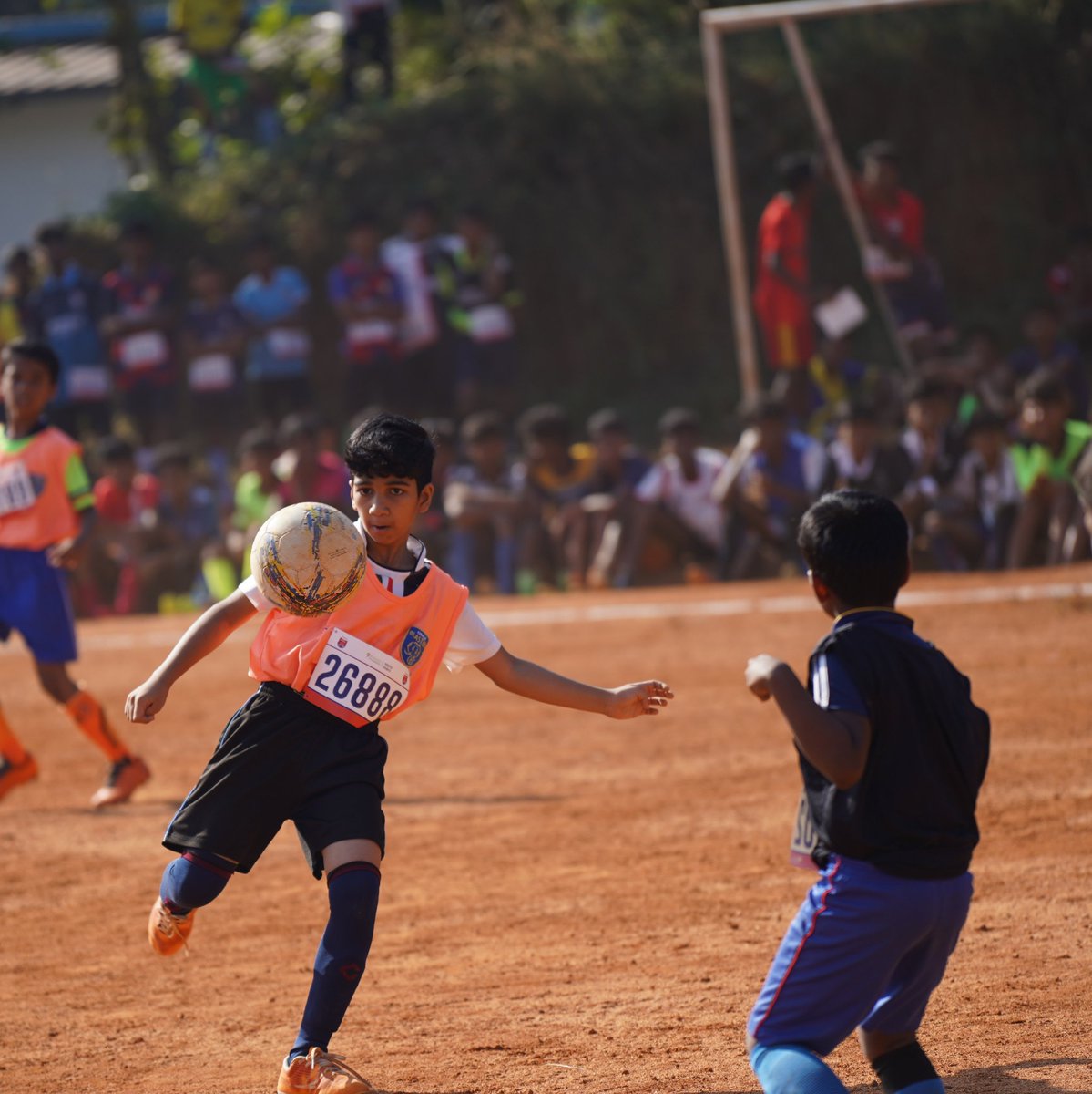 KeralaBlasters's tweet image. A massive turnout at our first Affiliated Academy at Soccer School, Thodupuzha! 🤩
The young ones played with immense heart and energy in front of the coaches who were impressed by the talent and potential on display! ⚽
#YoungBlasters #YennumYellow