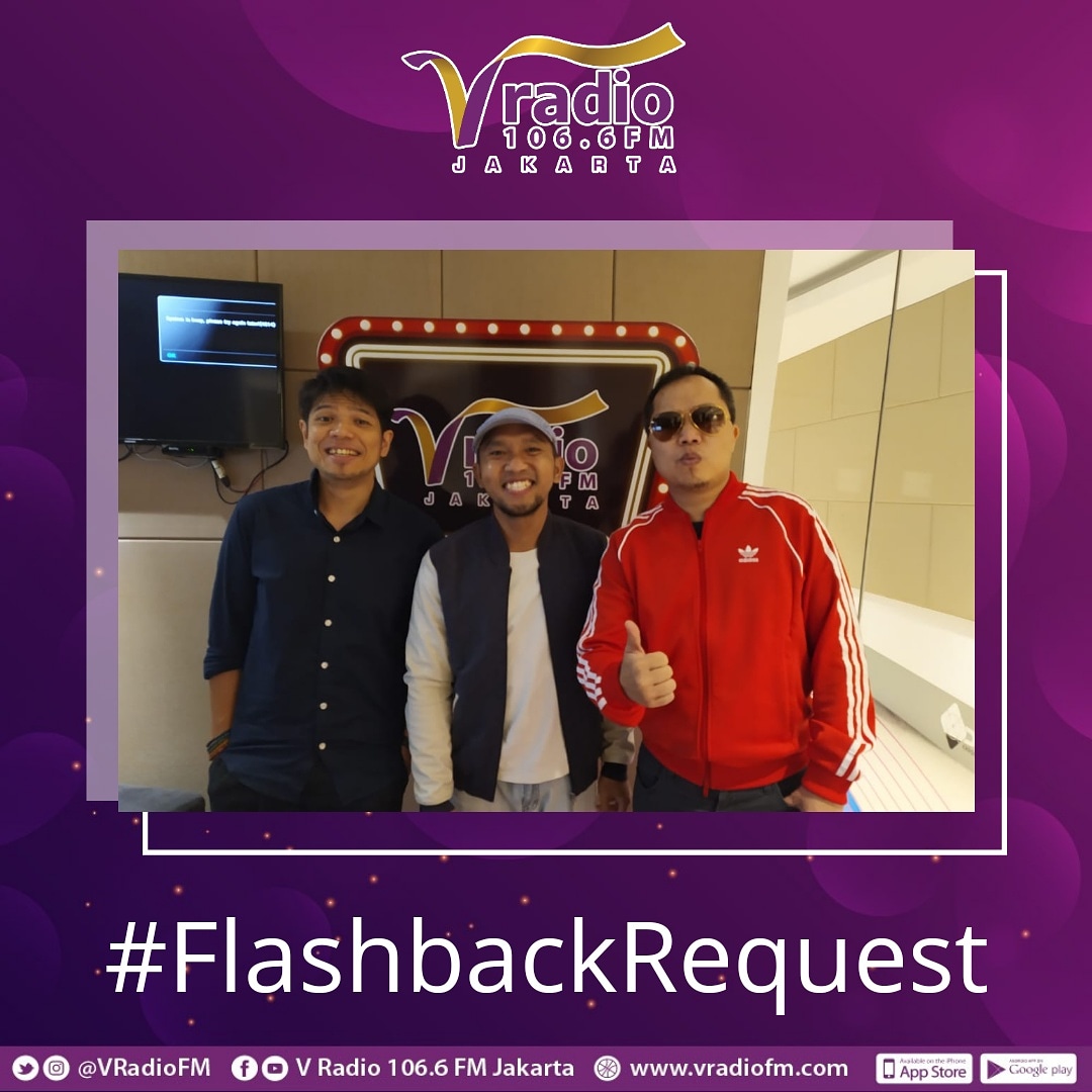 vradiofm's tweet photo. VListeners, sudah ada @baimguitar & @sandhysondoro_official di #flashbackrequest yang akan ngobrol seru bareng @christsuprapto tentang single terbarunya
Untuk Anda yang mau nanya-nanya bisa langsung WA ke 08.111.22.1066 atau komen di bawah yaaah.
#flashbackrequest https://t.co/MkXq6kQKeN