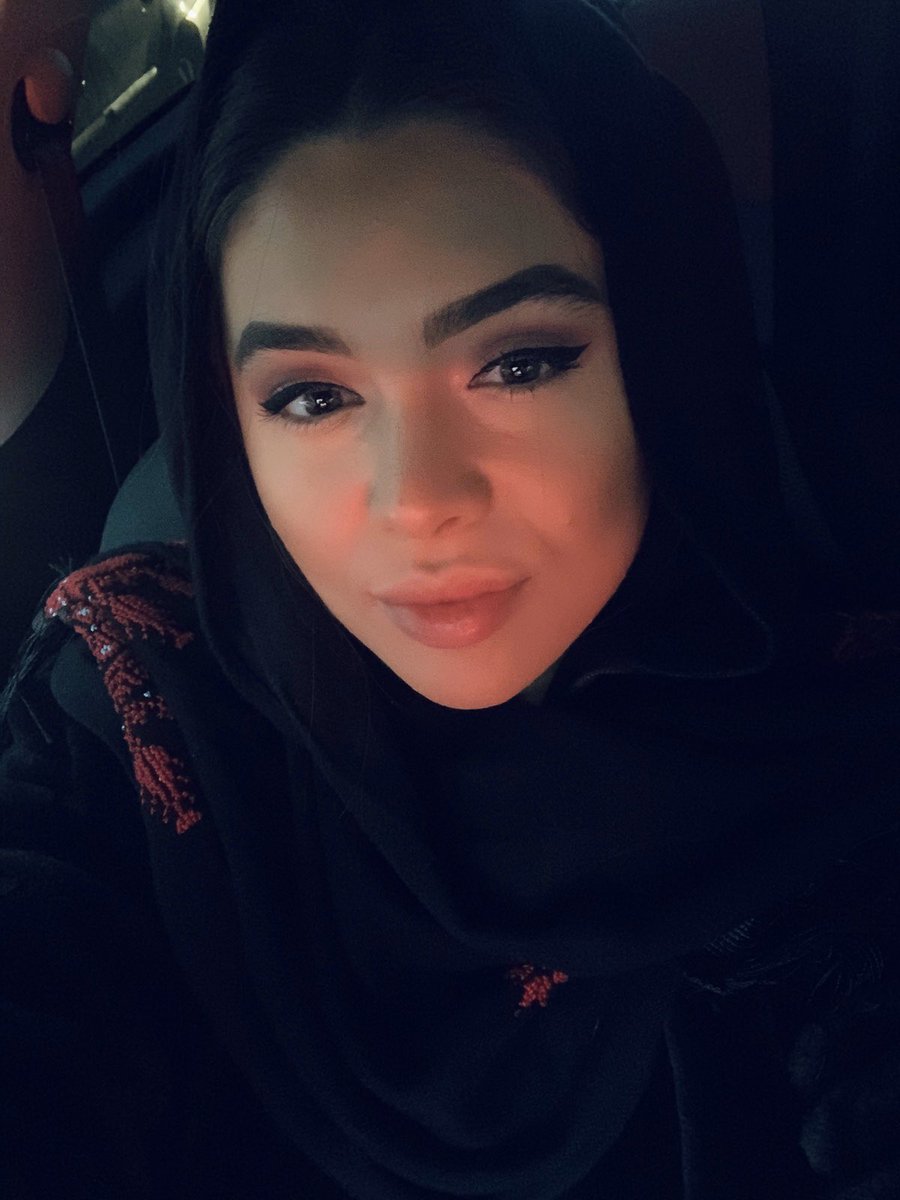 LustSophie's tweet photo. On my way to @LiveJasmin  😂����! See you in few minutes 💋💋 @GirlsfromS20 #goodmorning #MondayMotivation #MondayMorning #mondaythoughts #black #model #camgirl #happy https://t.co/bucPxlolMD