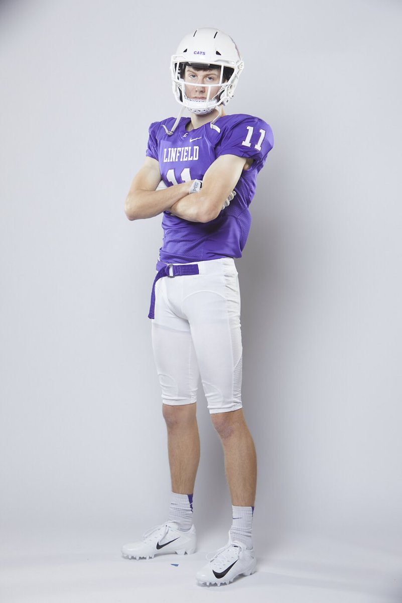 SlifkaJacob's tweet photo. Had an awesome time on my official visit to Linfield this weekend! Just want to give another thank you to @coachboehme @CoachSmithCats  and the rest of the coaching staff for inviting me out! https://t.co/l1JRBFBVk5