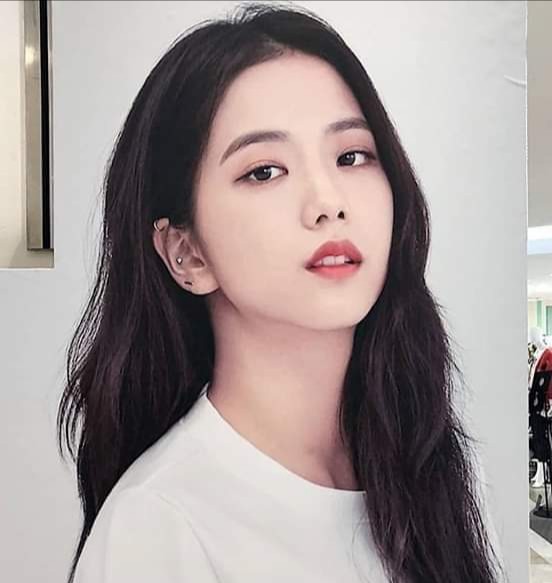 chikinjisoo2's tweet photo. #AdidasTreatJisooBetter https://t.co/FqFnVpkmpT