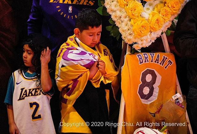 ringochiu's tweet photo. A sad day to cover Kobe Bryant's death..#kobebryant #kobe #kb24 #mamba #kobebryantdead #kobefans #lakersstar #kobebryantmemorial
📸 https://t.co/3EKXkJJ4N0 via https://t.co/tFiRvDvplH https://t.co/WisGhsBFMN