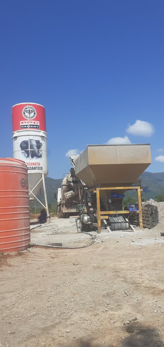 DavidMnisi72's tweet photo. @BlackbusinessRT We supply and deliver Ready Mix Concrete. Call us 0833170294
email: info@mnisireadymix.com
#MobileBatchPlants #Nationwide https://t.co/fSqwTH1Wvn