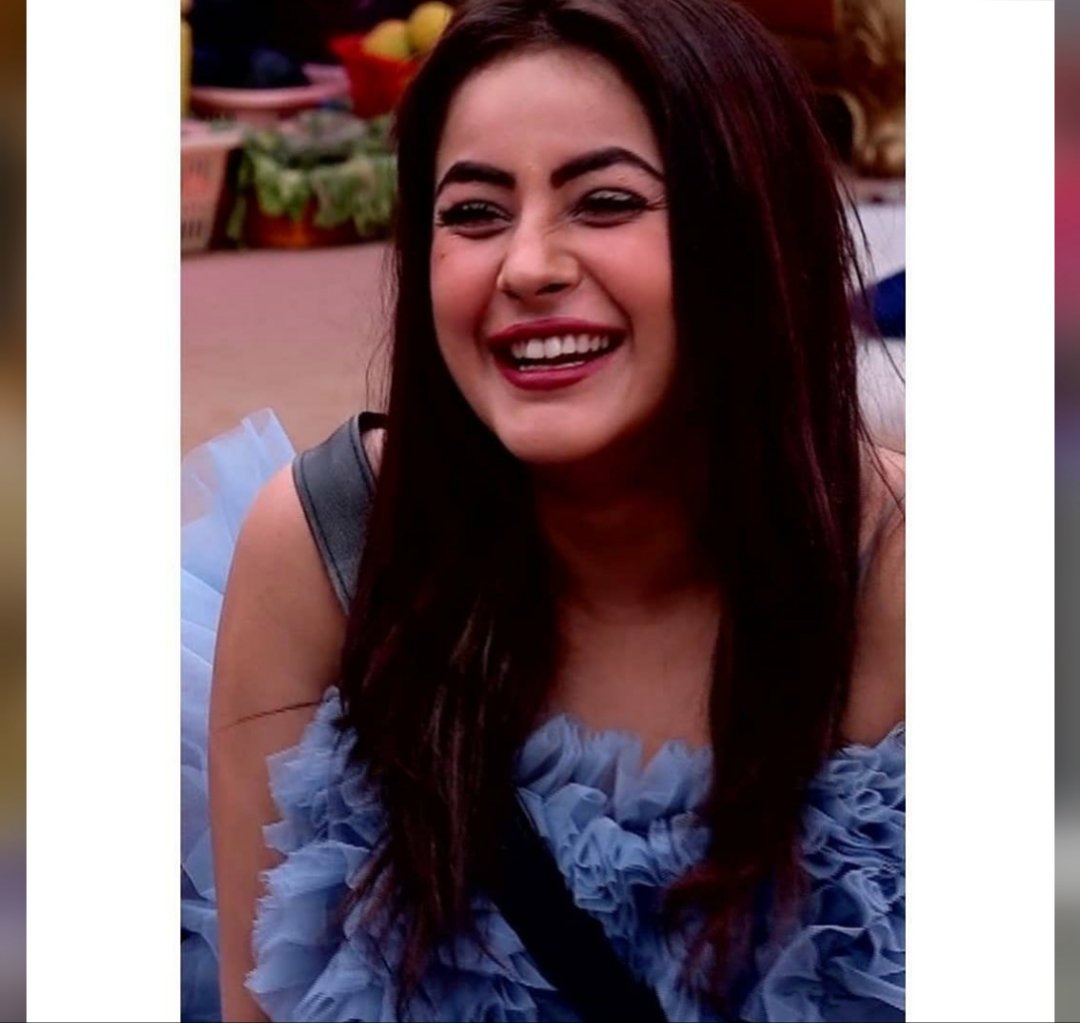 _Tanviiiiii's tweet photo. Happyy Birthday BabyyGirl❤️Youuu are the most genuine person nd beautiful insideOut💛Youu are the Cutestttt nd most real person inside BB13 💯STAY BLESSED STAY MAD AS YOUUU ARE. Lots of loveee nd luckk💋 #HappyBirthdaySana 👑 #princessOfHeart 👑🔥 https://t.co/43pzqOkaWF