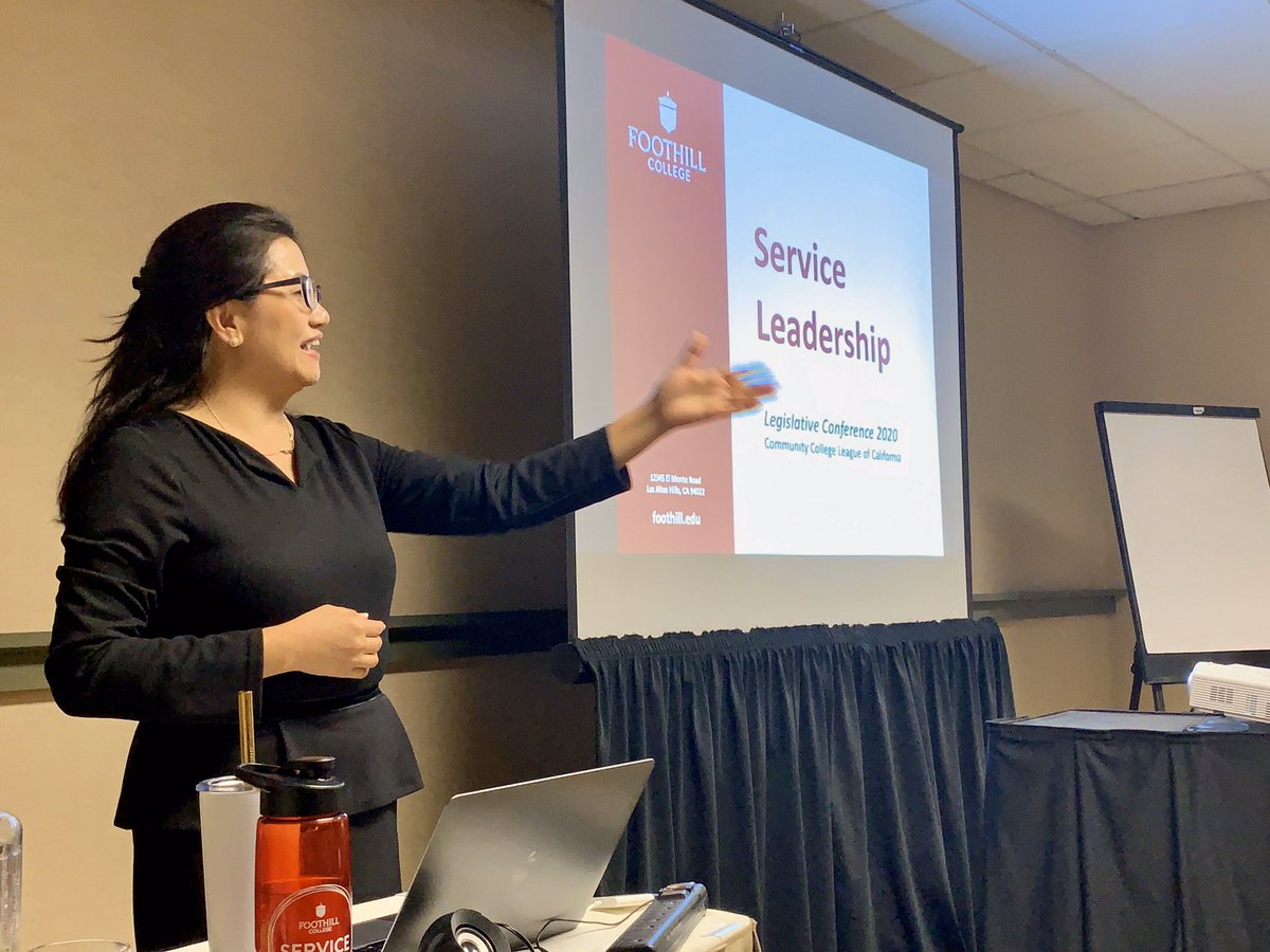 R_TomanengEdD's tweet photo. 💜these collaborations with Engaged Leaders in #highereducation !  @FoothillPrez &amp; @CC4Democracy, looking forward to our next panel/workshop presentation!  TY to @ccleague for including our session as @CalCommColleges need to engage the 2020 Election and Census! https://t.co/tBmoKWa4Va