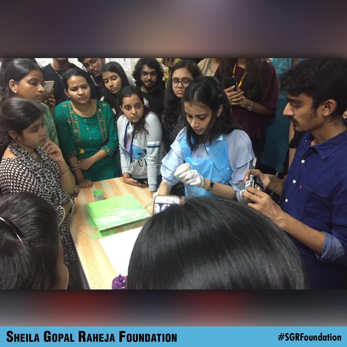 SGRFoundatn's tweet photo. #FluidArt workshop was held at LS Raheja School of Architecture & Interior Design in Aakar 19-20 by a professional artist Ms.Ishita Shah for anybody who loves to paint. It was a perfect blend of learning and fun!
@durgaraheja #SGRFoundation #LSRA #aakarworkshop #students https://t.co/Bv1T4cXODS