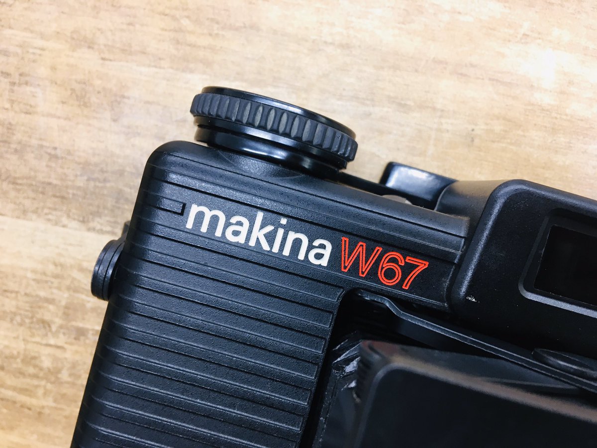 tokyocamera1st's tweet photo. 【入荷速報】
PLAUBEL makina W67 オーバーホール済み
#フィルムカメラ #plaubel #makina #w67 https://t.co/VwDUpQJTs4