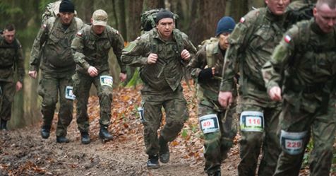 WCR_Slupsk's tweet image. "6 Ćwierćmaraton Komandosa" 🏃‍♂️🏃‍♀️🏃‍♂️🏃‍♀️
W Biegu Komandosa udział wzięli m.in. żołnierze z #7BOW Słupsk oraz z #73blp Słupsk #7PBOT Gdańsk #WOT 💪💪💪
facebook.com/WKUSlupsk/