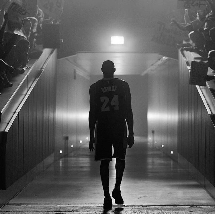 prayogadkk's tweet photo. Heroes come and go, but legends are forever. RIP Kobe. The reason millions of people fell in love with basketball. You Mamba Mentality will always live on. Kobe Bryant (1078 - 2020) #RIPMamba #KobeBryantRIP #MambaMentalityForever https://t.co/4ofXHVfwj3