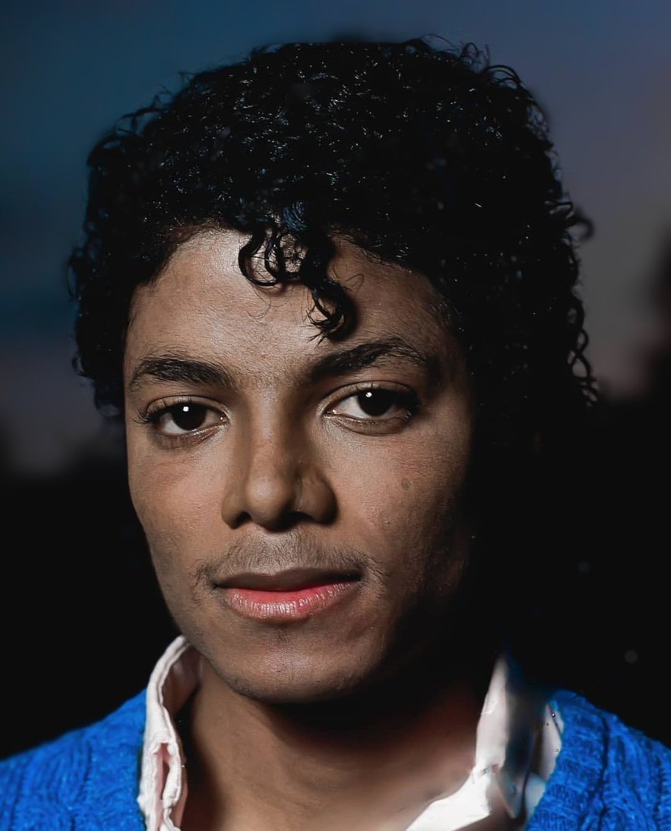 AdemJackson777's tweet photo. @Google @GoogleTrends What about this black man google #BoycotGoogle #MichaelJacksonBlackHistory https://t.co/i6aT7CGilZ