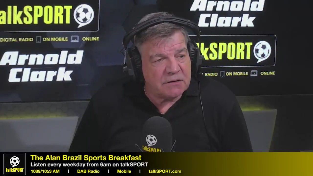 talkSPORT on Twitter: "“Mike Ashley likes his football &amp; that's why he  bought Newcastle.” ⚽️ “He certainly sorted the financial side in Newcastle  out.” 👏 “He'll only sell if it's right for