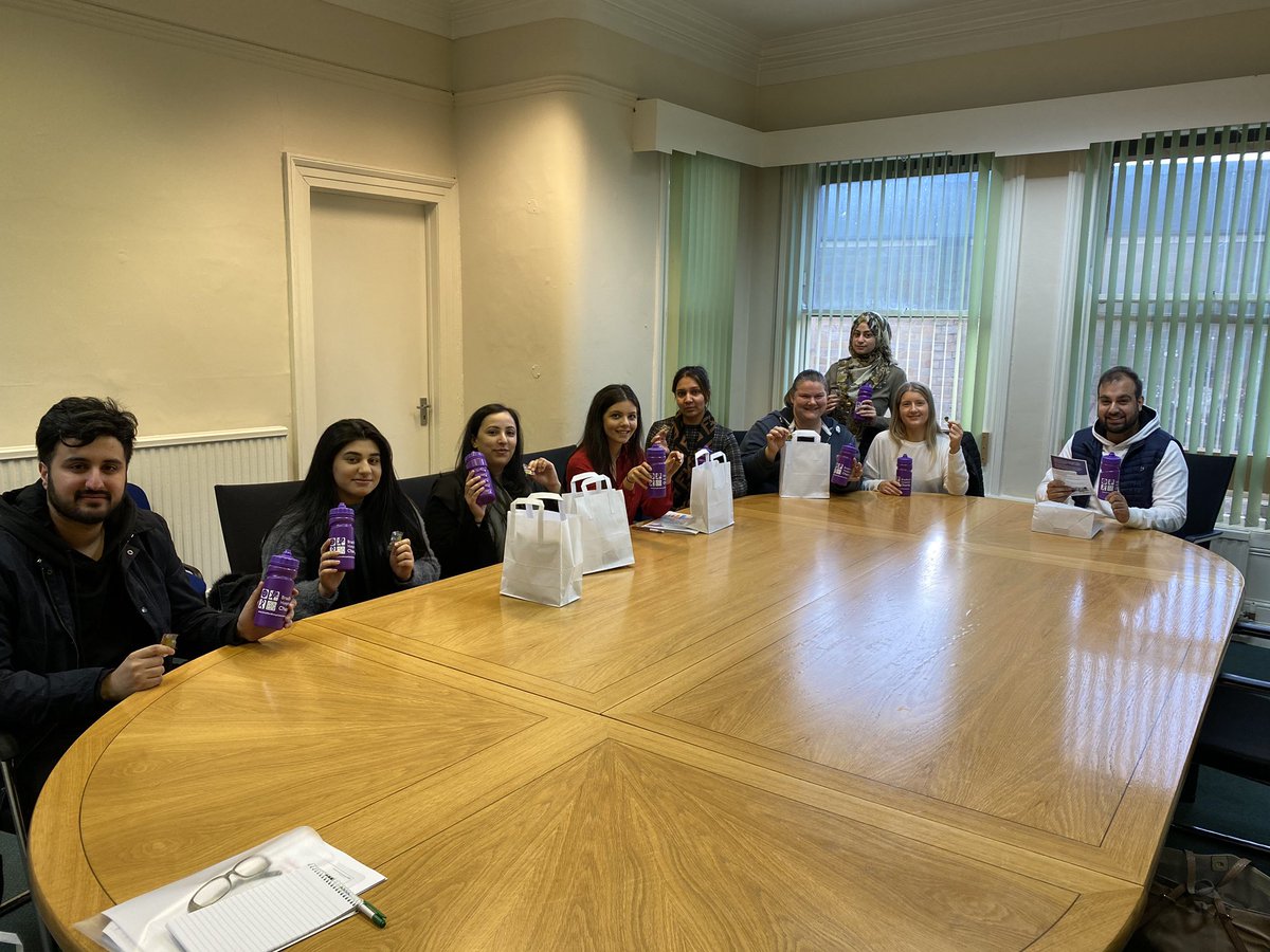 A very warm welcome to our newly qualified nurses and ODP. Thrilled you have joined @BTHFT. Presented with your welcome bags and acorn badges @BTHFTCharity #bekind #bepatient #wearebradford @dawe_samantha