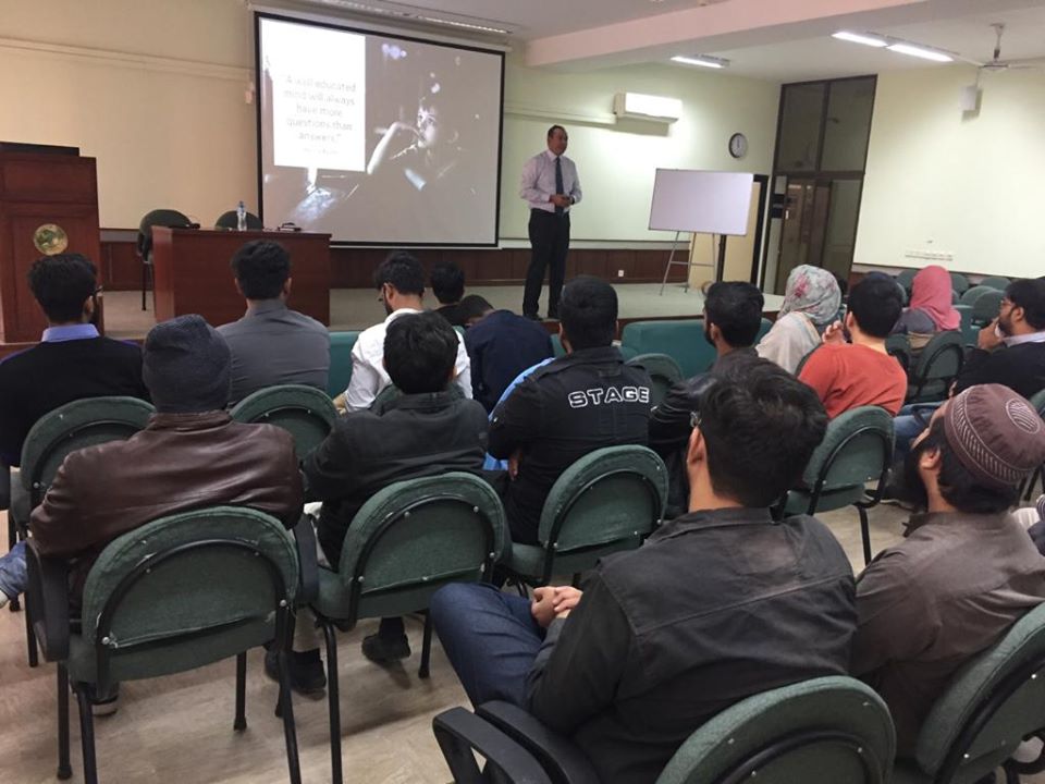 IccbsI's tweet photo. Session on "Entrepreneurship and Sales Management"

Date: January 22 , 2020

We are very thankful to our speaker Mr. Asim Baig (CEO at The Skilled World | Sales Management Professional)

#ICCBS #TechnologyPark #TechnologyIncubationCenter #MentoringSession https://t.co/AfruouyWDR