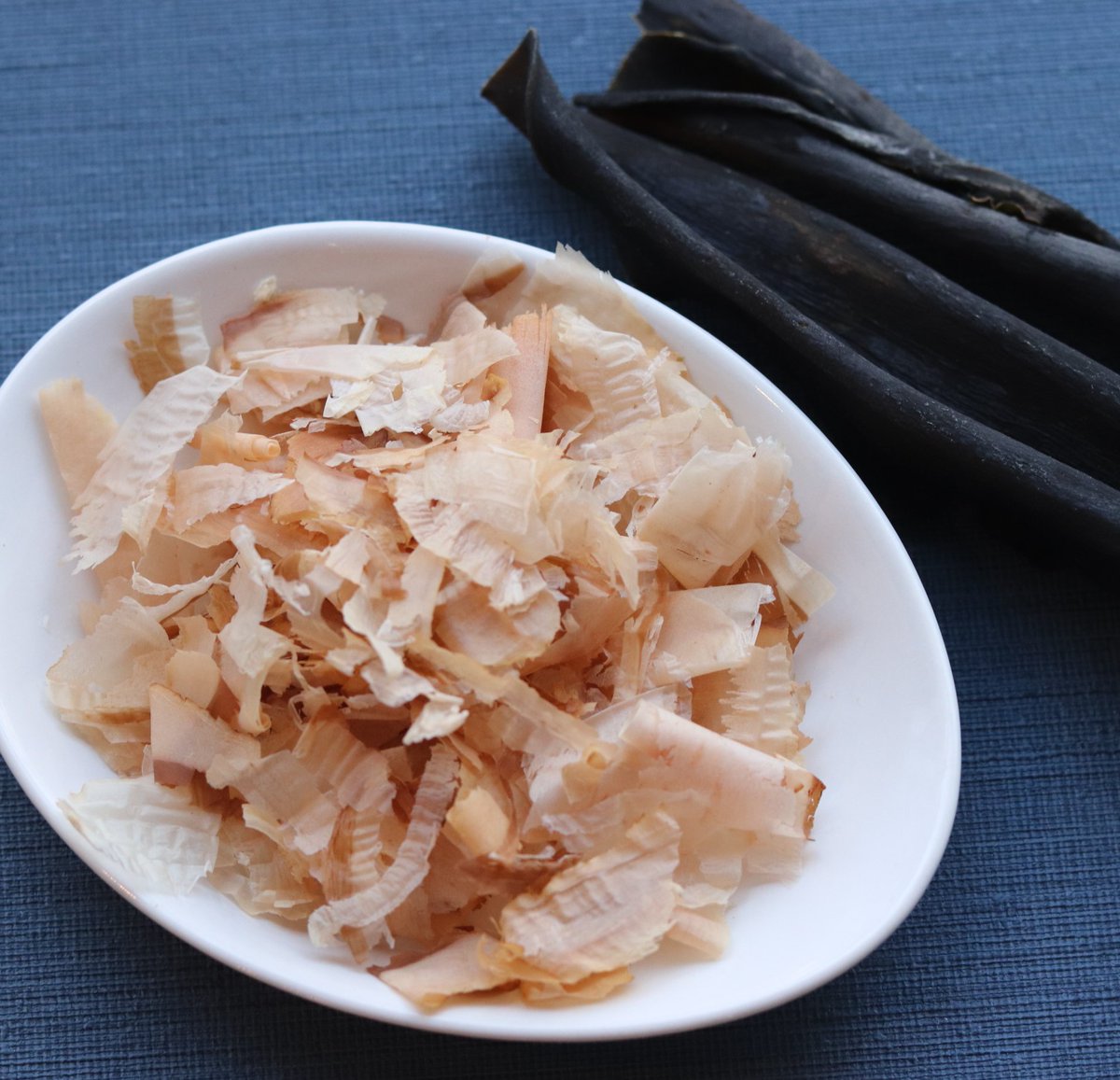 母子栄養協会 離乳食 幼児食 かつおだしに含まれるタンパク質の量は0 5g 100mlほどと 多くありません 魚アレルギー でも 多くの場合はかつおだしはokなことが多いです 重篤な魚アレルギーの場合は医師にご相談ください だしは 無理につかう必要も 母子栄養協会 離乳食 幼児食 かつおだしに含まれるタンパク質の量は0 5g 100mlほどと 多くありません 魚アレルギー でも 多くの場合はかつおだしはokなことが多いです 重篤な魚アレルギーの場合は医師にご相談ください だしは 無理につかう必要も