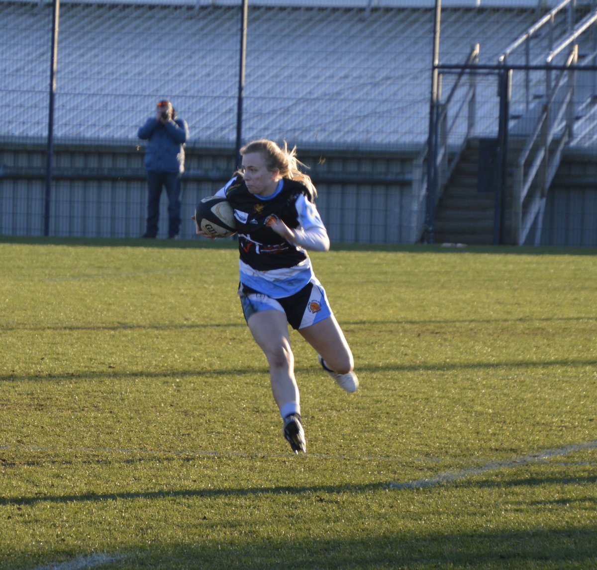 So excited for my daughter Nell who has been picked to play in the inaugural <a href="/ExeterChiefs/">Exeter Chiefs</a> woman’s invitational series v <a href="/FalconsRugby/">Falconsrugby</a> woman 16th Feb away and 7th March 10:45 KO Sandy Park v <a href="/BritishArmy/">British Army 🇬🇧</a> woman <a href="/swsportsnews/">South West Sports News</a> <a href="/execollsport/">Exeter College Sport</a> <a href="/WRugbyExeColl/">Exeter College Women’s Academy</a> #rugbywomen #exeter #proud