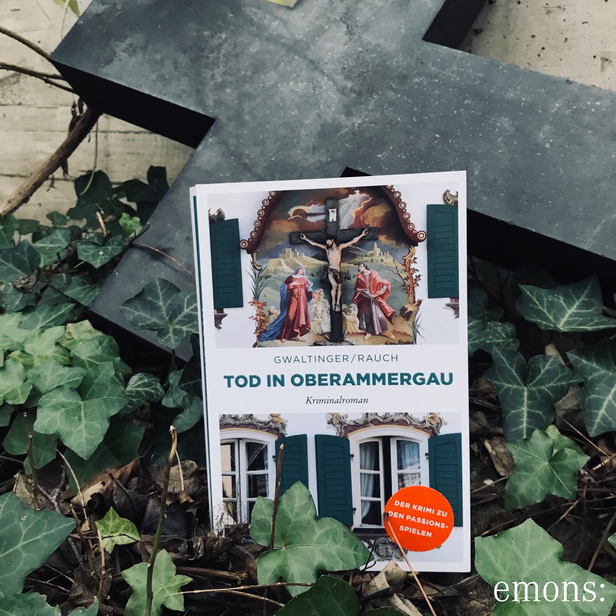 Auf dem »Heiligen Berg der Franken« geschieht ein bizarrer Ritualmord – die Tatverdächtigen: Hobbydetektiv Emil Bär und Privatdetektiv Philipp Marlein. Von der Polizei und dem wahren Täter gejagt, versuchen sie, ihre Unschuld zu beweisen.