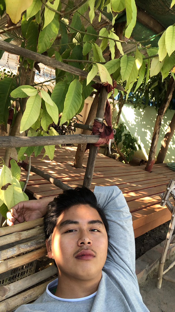 Nayyithannhtun's tweet photo. So absolutely peaceful at monastery!
#myanmarmonastery https://t.co/fWx0nEoWeY