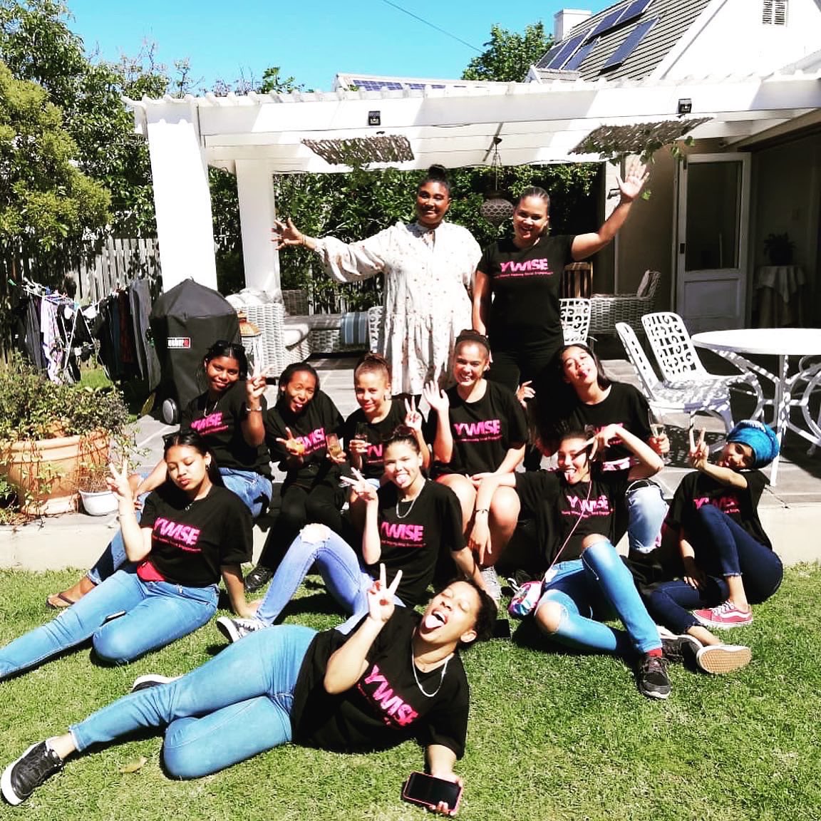 PeacejamSA's tweet photo. #YWISE : Young Women Inspiring Social Engagement is a programme run by #mentoringpeacebuilderssa and #peacejamsa, encourage young women to build strong characters that add value to their lives and that of their community #thepointsguy #peacejamhq https://t.co/ERuXM7mNZE