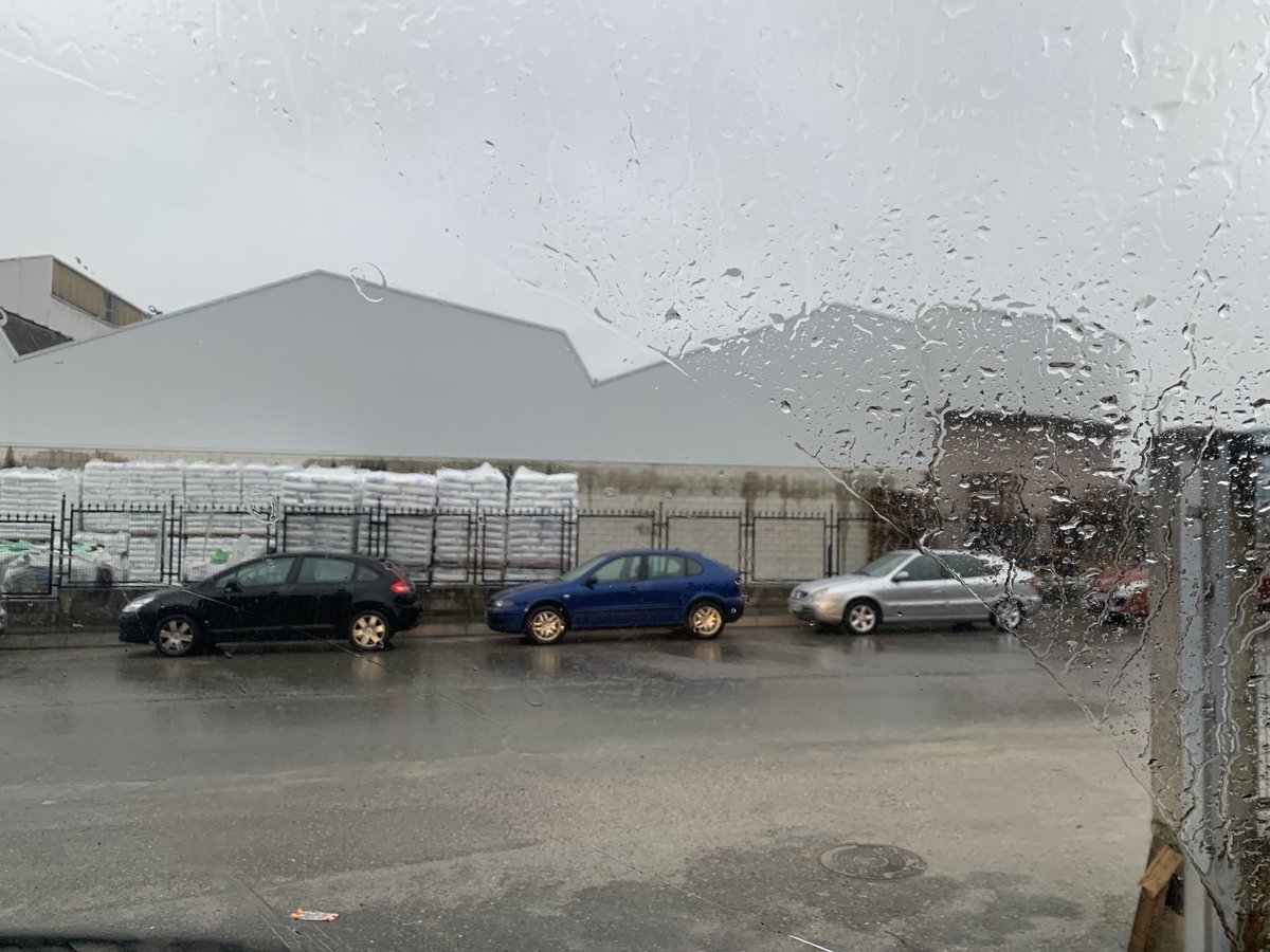 DanielArjones's tweet photo. #DriverDay ... la lluvia no nos parará.... non Stop https://t.co/gNXBW5Wjqw