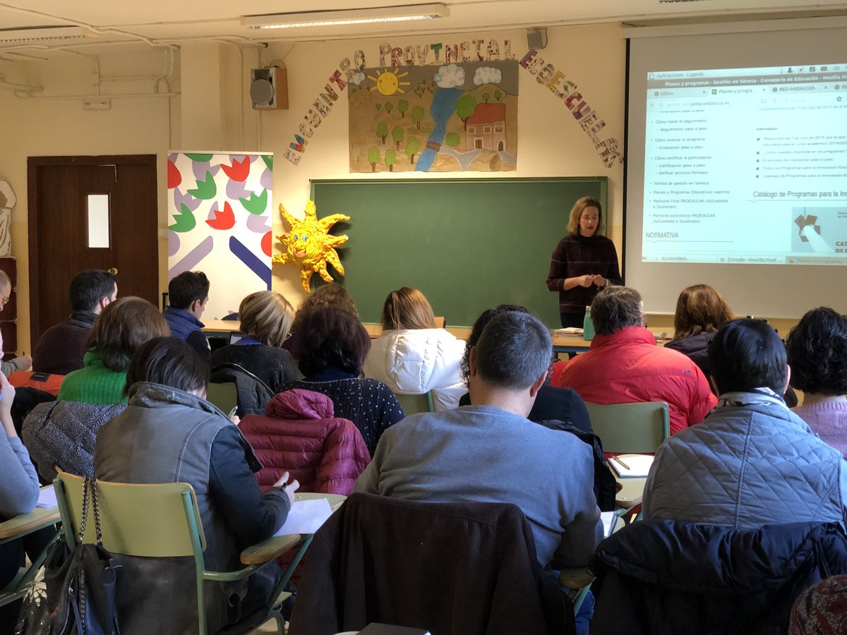 Comienzan las Jornadas Provinciales de Coordinación de la Red de @EcoescuelasAND que hoy se celebra en el @CEIPEcoescuelalainmaculada en #Salar (Granada)
