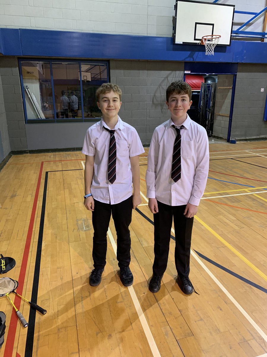 ASAberdeenshire's tweet photo. Great to see the 2019-20 @BanchoryAcademy “I Can Lead” pupils getting out and about to start the volunteering hours required to complete their Sports leader UK course.  

Keep up the good work everyone, you’re doing a great job!

#activeschoolsbanchory #developsskills #leadership https://t.co/lKmgJwA8UR