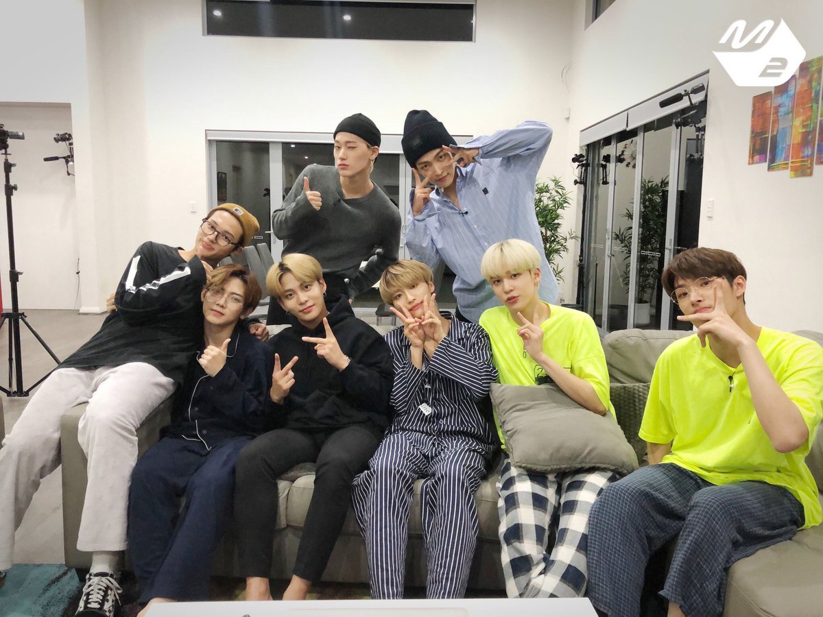 yungibestboy's tweet photo. ateez as jiran sebelah rumah a threads :
#malayedition https://t.co/pr3ikAOpFw