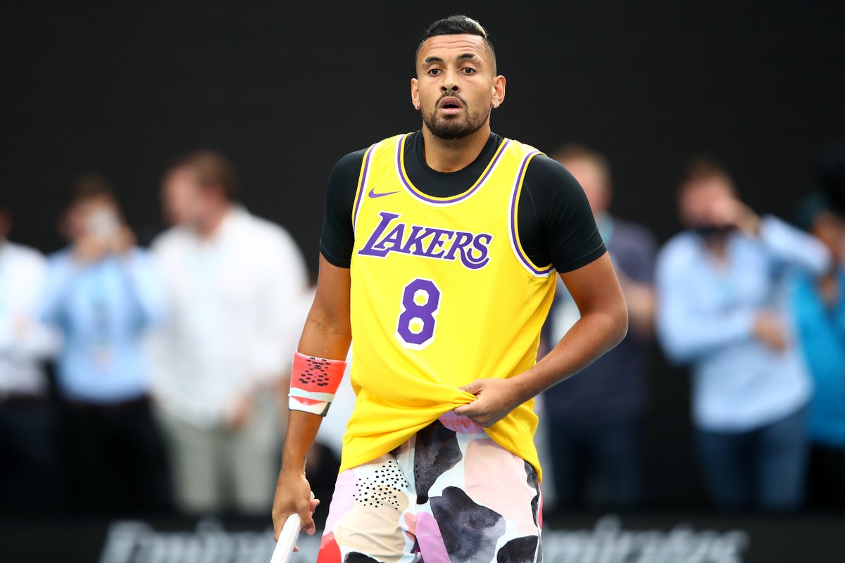 SkySportsTennis's tweet photo. Nick Kyrgios paid tribute to the late Kobe Bryant 8⃣ 💜💛 before his Australian Open match against world No 1 Rafael Nadal today.

#AO2020 | #AusOpen https://t.co/4XhxnLCz9t