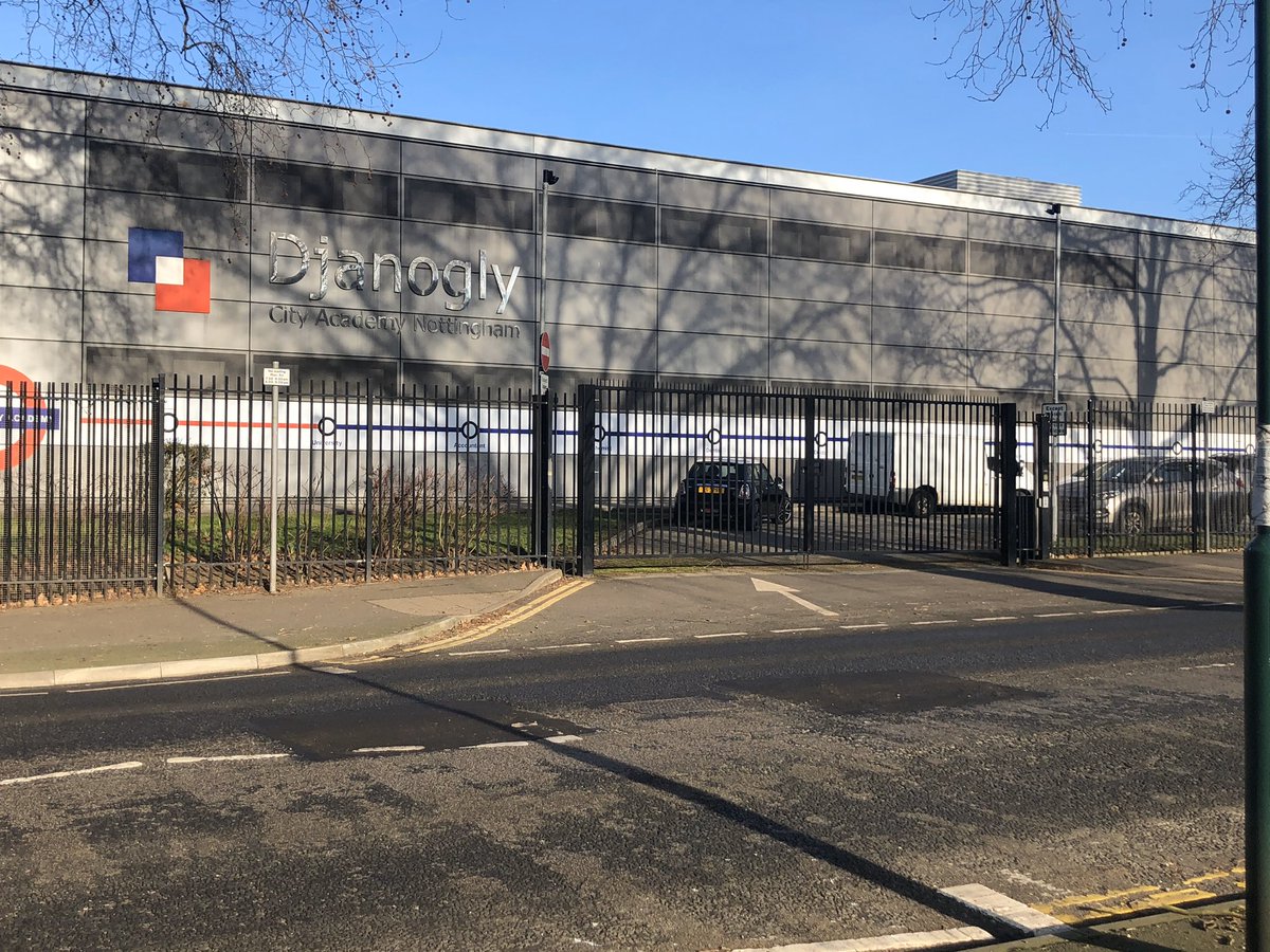 NottsYCUK's tweet photo. Last week was a busy one for the #NottsYC team, as we continue to deliver #KnifeCrime sessions to you people including @djanoglyacademy @IAF_Inspire and @NottmCollege it’s great to see #Notts in leading the way in Knife crime reductions @LeadersUnlocked @NottsPCC https://t.co/pBYezubYT4