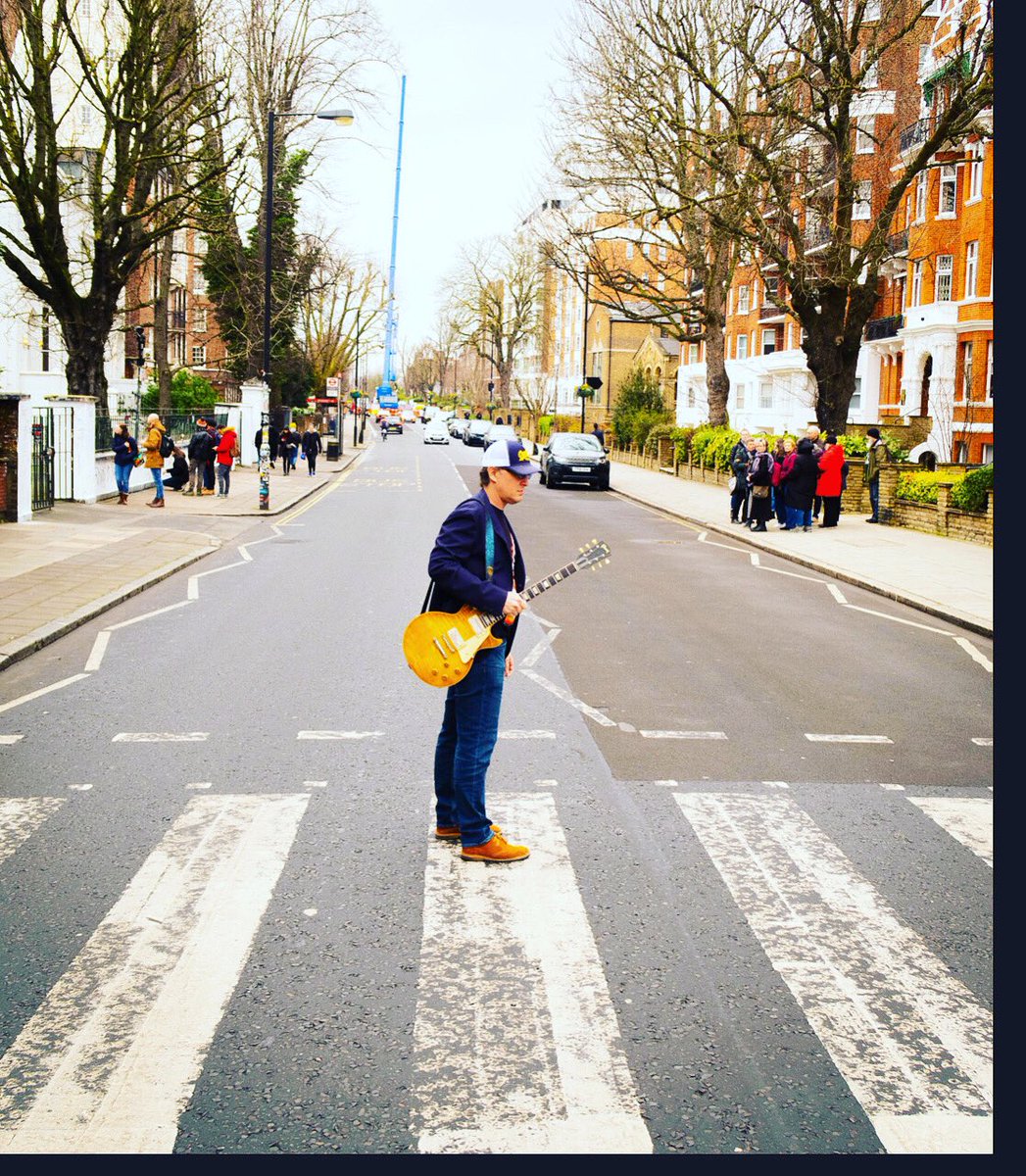JBONAMASSA's tweet photo. Heading home to Los Angeles this morning.  It’s gonna be a long walk but I gotta start somewhere.  🤷‍♂️ https://t.co/OtbXFTJzZT