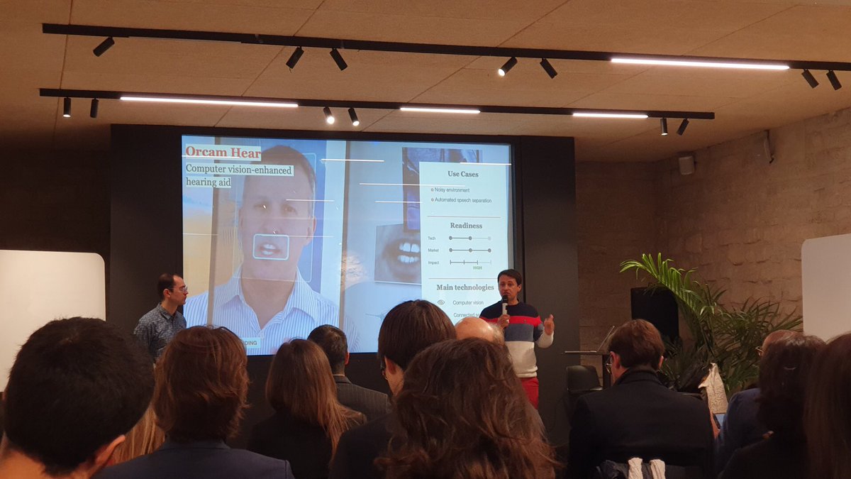 Lire sur les lèvres pour les malentendants ou traduire une autre langue à la volée : ces startups qui aident à communiquer <a href="/waverlylabsinc/">Waverly Labs</a> <a href="/OrCamFR/">OrCam France</a> debrief par <a href="/DhBismuth/">⚡David-Henri Bismuth ⚡</a> @Florian_Le_Gall à L’Experience Center #ces #ces2020 #innovation