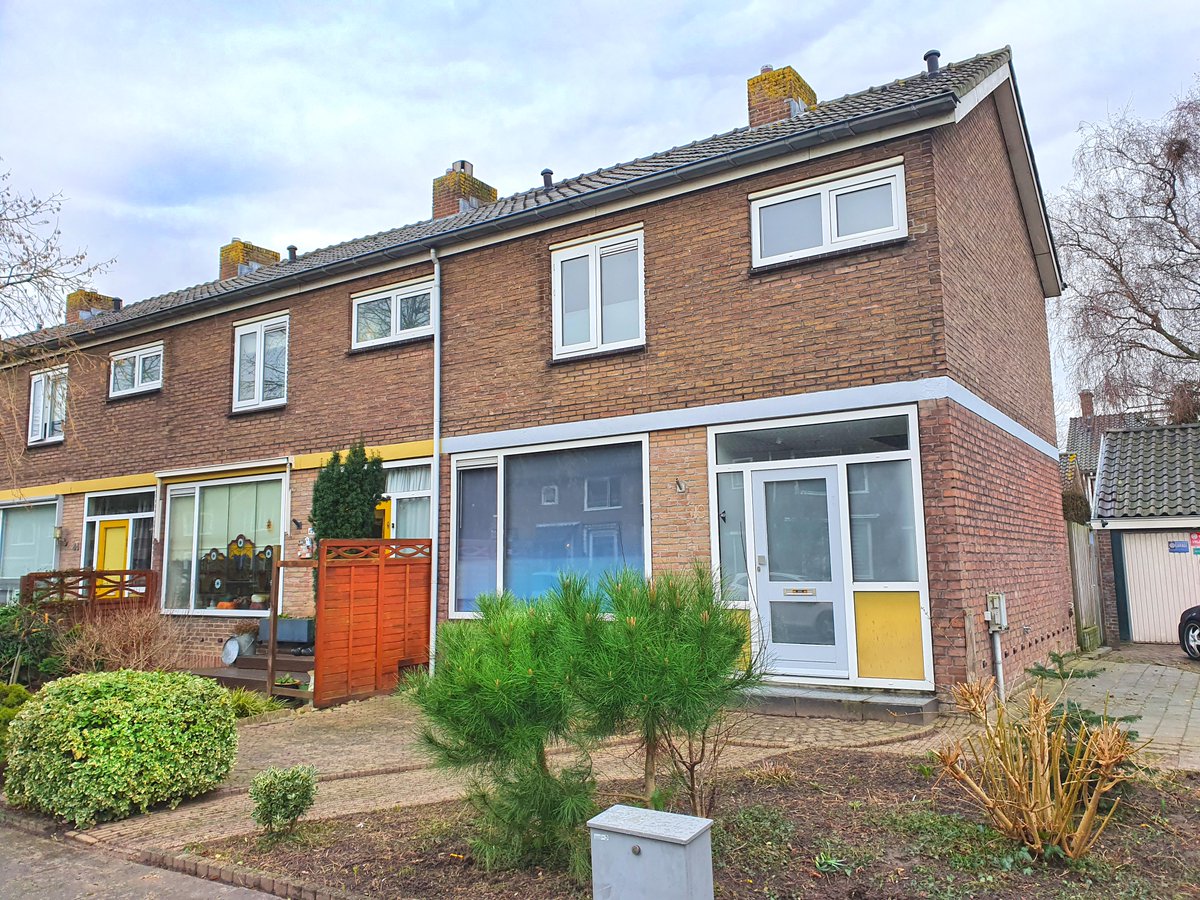 Interveste tweet media