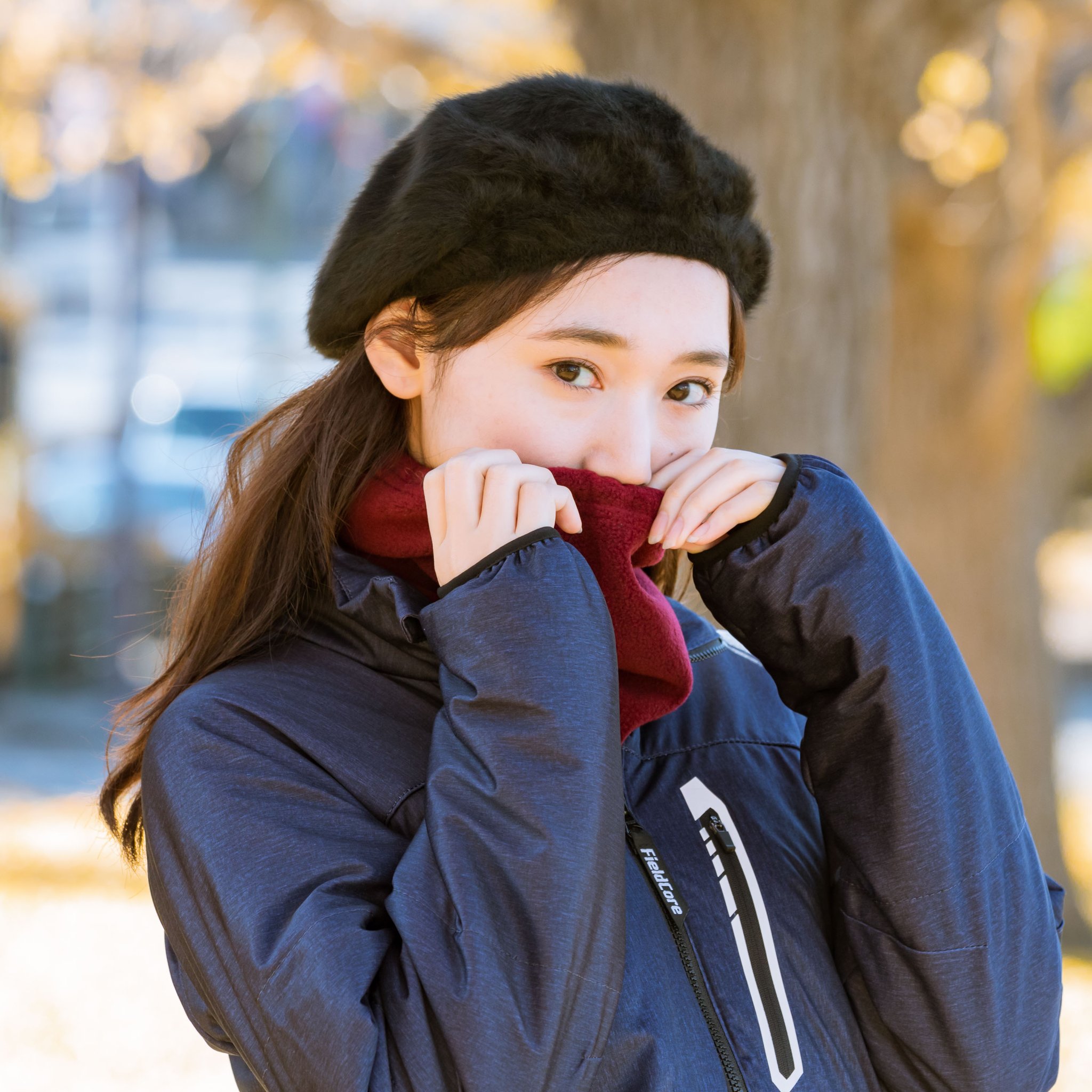 冬先取り価格】1PIU1UGUALE3 ブラック ネックウォーマー