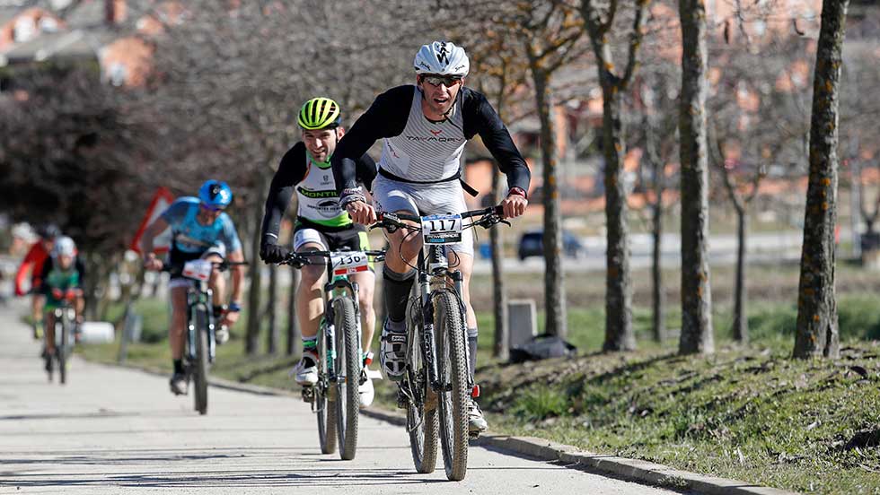 FMTriatlon's tweet photo. El domingo nos esperan dos pruebas muy divertidas, el DuCross Moraleja de Enmedio @DuCrosSeries y el Acuatón @X3MTri @GOfit_es Majadahonda. 
Inscripciones hasta el miércoles.
https://t.co/LstmZByjwc
#TriatlónMadrid #DuatlónCross #Acuatlón #deporte #competición #2febrero
@ufedema https://t.co/zWbAX4m6k7