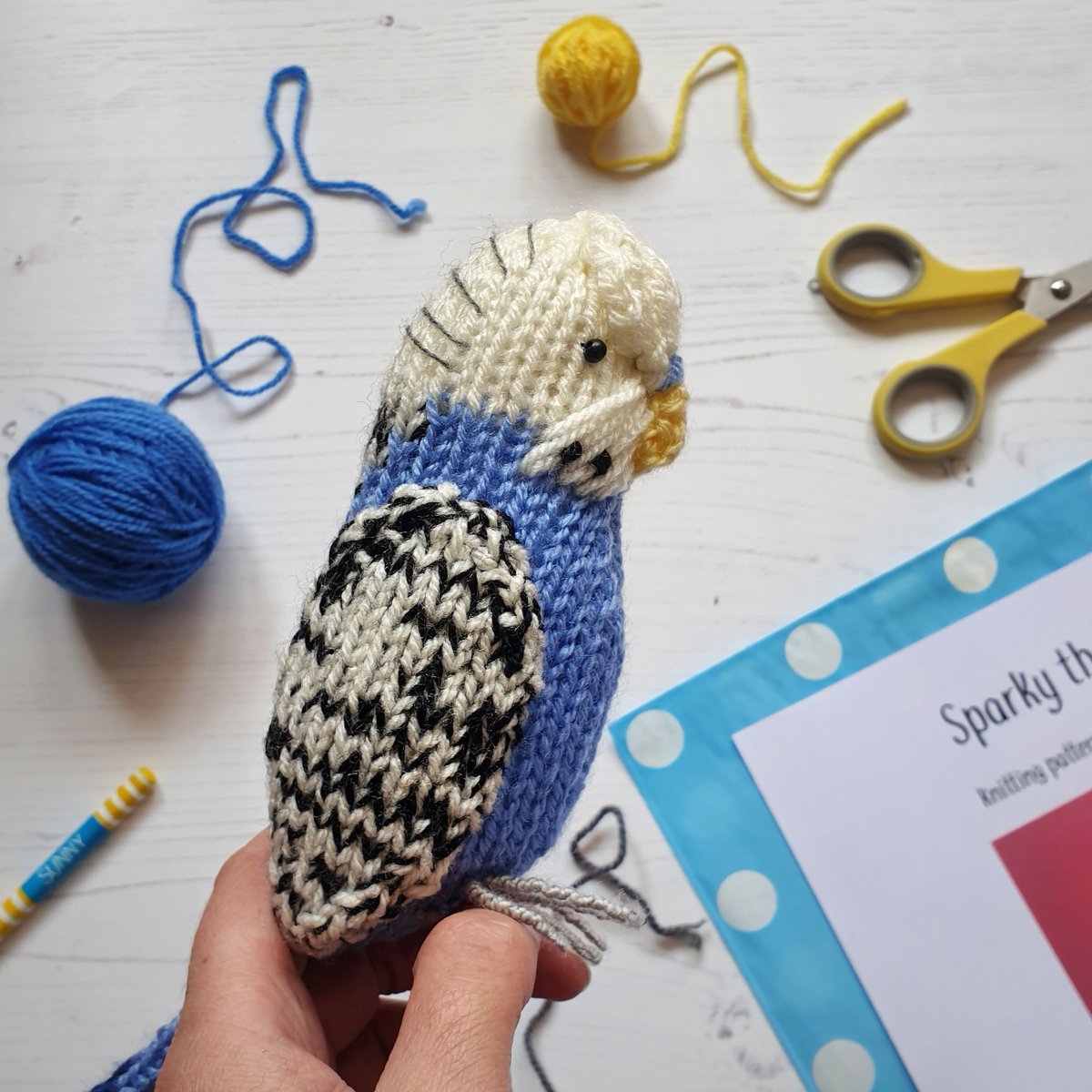 knitted budgie 