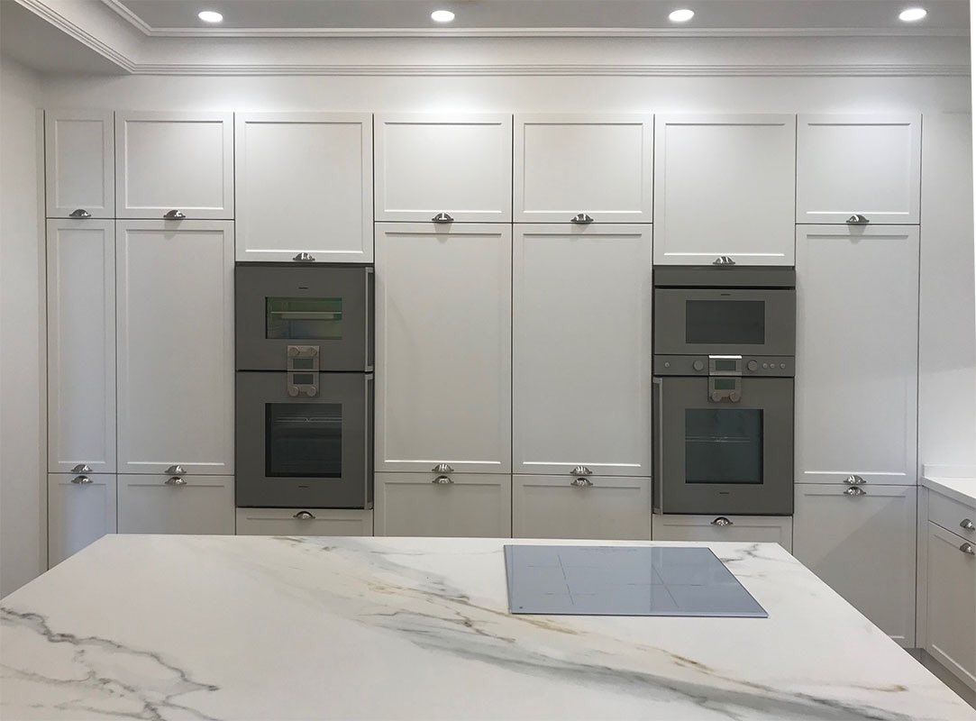 axtresestudio's tweet photo. Las cocinas clásicas están de moda #decoración #axtres #interiorismo #diseñointerior #interiordesign #deco #cocinas #cabinets

[Si quieres decorar tu casa o negocio, escríbenos a info@axtresestudio.es o visítanos en la calle Asturias 7 de Oviedo] https://t.co/mW6WmB3ttY