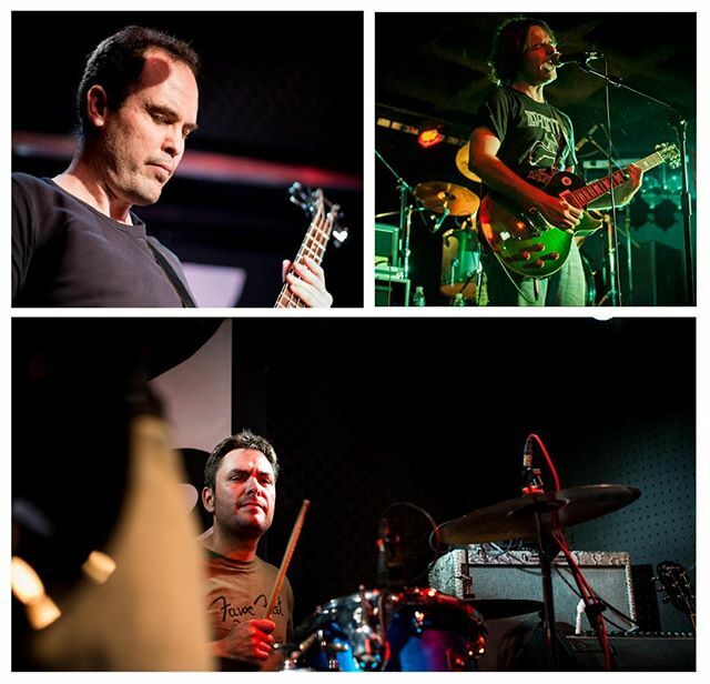 faux_filet's tweet photo. Ayer tuvimos un ensayo de lo más prometedor y energético.Estamos redondeando nuestro repertorio para el concierto del viernes 21 de febrero en la @salarockville de Madrid junto a Blood&amp;Mery. Estas cosas no pasan muy a menudo. No os lo podéis perder! https://t.co/bTFDtSvUTO https://t.co/aLpCsauKjn