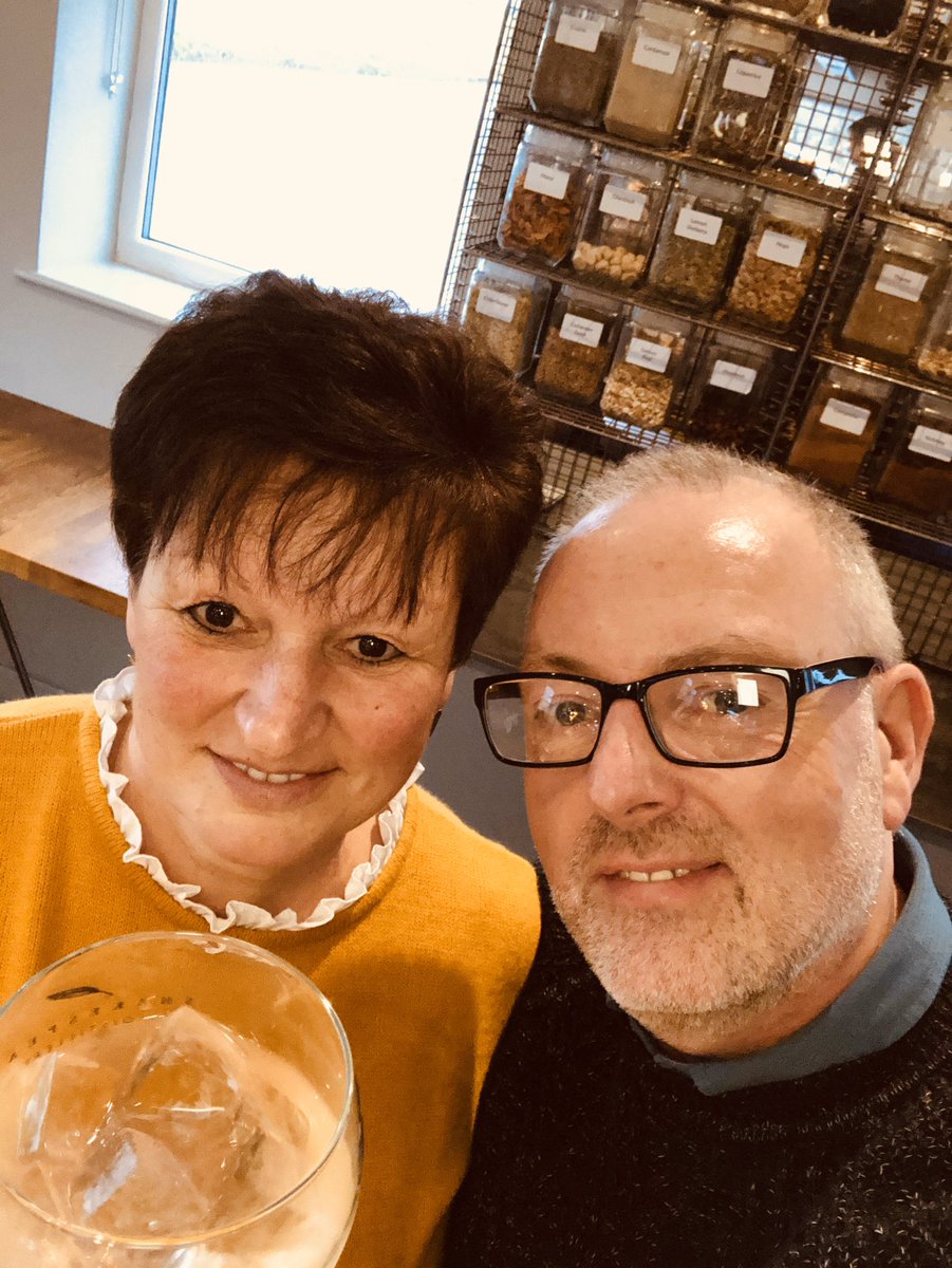stuartstringer6's tweet photo. @shakedistillery thank you for the fantastic gin tour, explained the processes involved and a generous tasting. A miniature to take away for the designated driver. Would highly recommended. Good luck with the rum. 👍😄@Travelzoo_UK #gin @FeverTreeMixers #rum https://t.co/gpwVtlTWEO