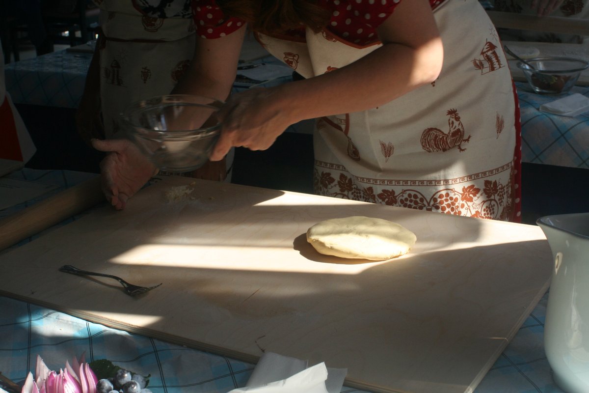 HotelEliseo_'s tweet photo. A Step-By-Step Guide To Traditional #Romagna #Cooking with #Authentic home-style #recipes
Join this #CookingSchool from May 26/30 with Nonna Violante & @carmela_kitchen
https://t.co/bm1XUdgXCb
#italiancuisine #cookingclass #homecooking #cookingathome #foodlover #cookingholiday https://t.co/feUKfjsKR3